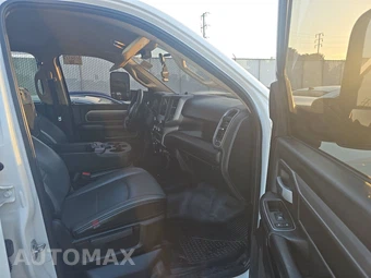 2019 Ram 3500 Tradesman Crew Cab Long Bed DRW – miniatura 8