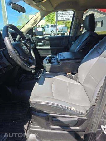 2019 Ram 3500 Tradesman Crew Cab Long Bed DRW - miniatura 6