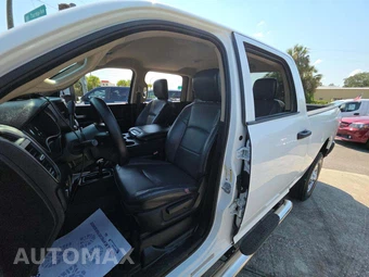 2019 Ram 3500 Tradesman Crew Cab Medium Bed - miniatura 6