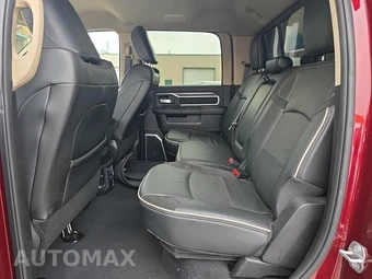 2019 Ram 5500 Cab Chassis Laramie Crew Cab DRW – miniatura 16