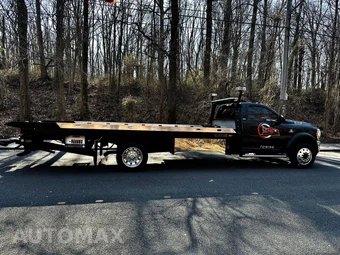 2019 Ram 5500 Cab Chassis SLT Regular Cab DRW - miniatura 10