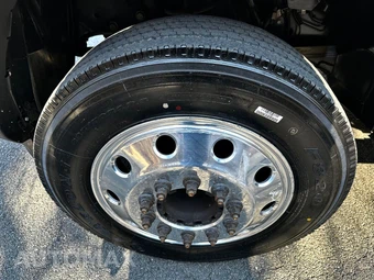 2019 Ram 5500 Cab Chassis SLT Regular Cab DRW - miniatura 17