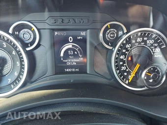 2019 Ram 5500 Cab Chassis Tradesman Regular Cab DRW – miniatura 12