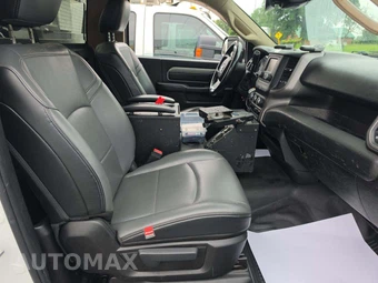 2019 Ram 5500 Cab Chassis Tradesman Regular Cab DRW - miniatura 16