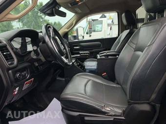 2019 Ram 5500 Cab Chassis Tradesman Regular Cab DRW - miniatura 6