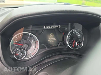 2019 Ram 5500 Cab Chassis Tradesman Regular Cab DRW - miniatura 9