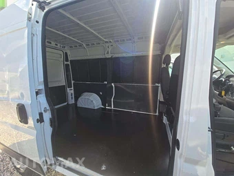2019 Ram ProMaster 1500 Cargo Van High Roof 136.0" WB - miniatura 14