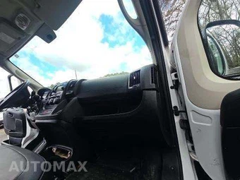 2019 Ram ProMaster 1500 Cargo Van High Roof 136.0" WB - miniatura 18