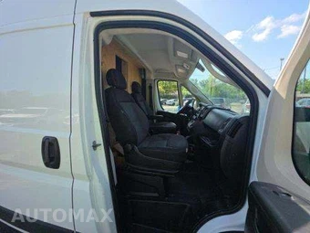 2019 Ram ProMaster 1500 Cargo Van High Roof 136.0" WB - miniatura 18