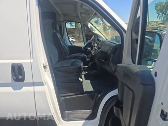 2019 Ram ProMaster 1500 Cargo Van Low Roof 136.0" WB - miniatura 8