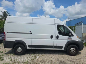 2019 Ram ProMaster 2500 Cargo Van High Roof 136.0" WB - miniatura 4