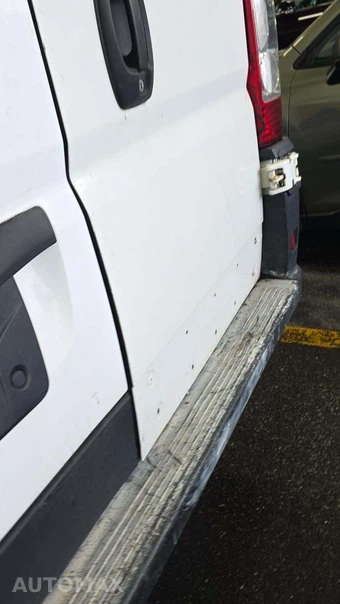 2019 Ram ProMaster 2500 Cargo Van High Roof 136.0" WB - miniatura 24