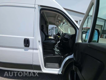 2019 Ram ProMaster 3500 Cargo Van High Roof 159.0" WB - miniatura 16