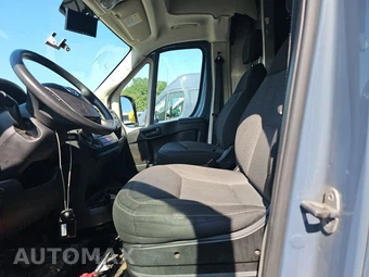 2019 Ram ProMaster 3500 Cargo Van High Roof 159.0" WB - miniatura 8