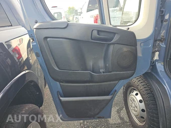 2019 Ram ProMaster 3500 Cargo Van High Roof 159.0" WB – miniatura 9