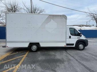 2019 Ram ProMaster 3500 Cutaway - miniatura 8