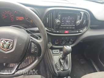 2019 Ram ProMaster City Cargo Van Tradesman 122.4" WB – miniatura 11