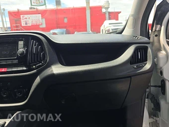 2019 Ram ProMaster City Cargo Van Tradesman 122.4" WB - miniatura 16