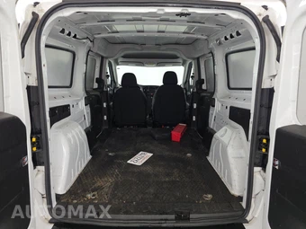 2019 Ram ProMaster City Cargo Van Tradesman SLT 122.4" WB - miniatura 17