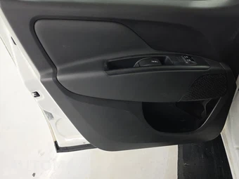 2019 Ram ProMaster City Cargo Van Tradesman SLT 122.4" WB - miniatura 9