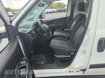 2019 Ram ProMaster City Cargo Van Tradesman SLT 122.4" WB - miniatura 3