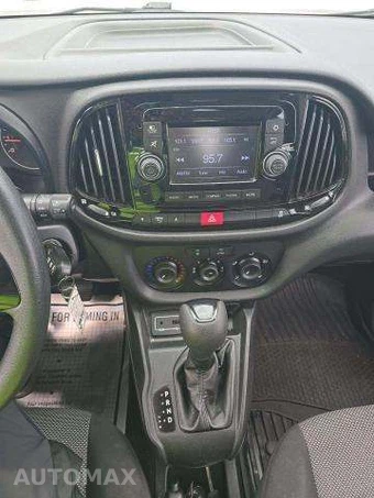 2019 Ram ProMaster City Wagon Minivan 122.4" WB - miniatura 10