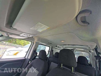2019 Ram ProMaster City Wagon Minivan 122.4" WB - miniatura 11