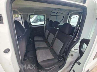 2019 Ram ProMaster City Wagon Minivan 122.4" WB - miniatura 13