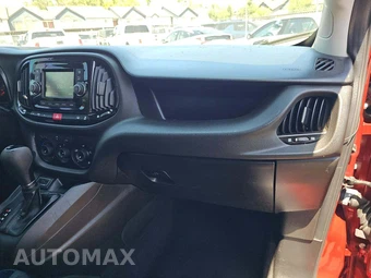 2019 Ram ProMaster City Wagon SLT Minivan 122.4" WB - miniatura 16