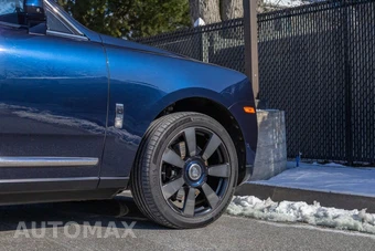 2019 Rolls-Royce Cullinan – miniatura 22