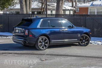 2019 Rolls-Royce Cullinan – miniatura 32