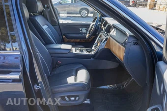2019 Rolls-Royce Cullinan – miniatura 54