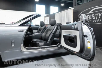2019 Rolls-Royce Dawn - miniatura 2