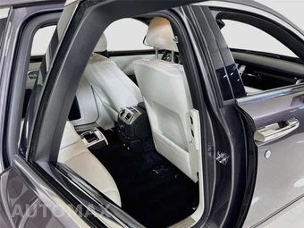 2019 Rolls-Royce Ghost – miniatura 33