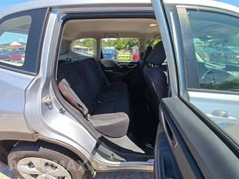 2019 Subaru Forester - miniatura 16