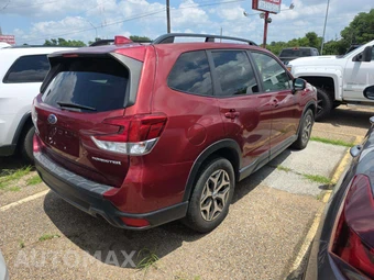 2019 Subaru Forester Premium - miniatura 3