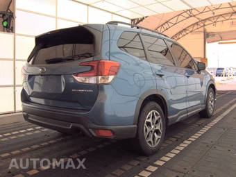 2019 Subaru Forester Premium – miniatura 4