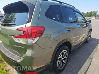 2019 Subaru Forester Premium - miniatura 3