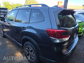 2019 Subaru Forester Premium - miniatura 2