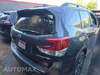 2019 Subaru Forester Premium - miniatura 3