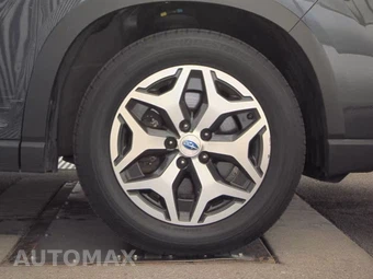 2019 Subaru Forester Premium - miniatura 10