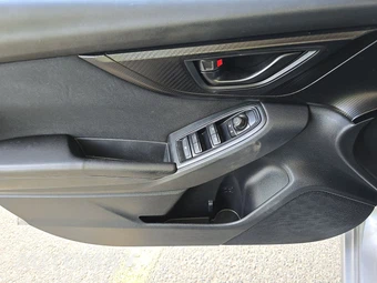 2019 Subaru Impreza 5-Door 2.0i Premium Hatchback - miniatura 9