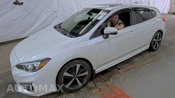 2019 Subaru Impreza 5-Door 2.0i Sport Hatchback - samochód z USA z aukcji Manheim, oferta Kup Teraz w AUTOMAX