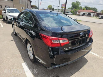 2019 Subaru Legacy 2.5i – miniatura 2