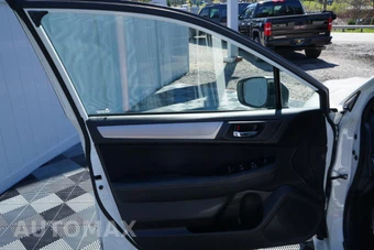 2019 Subaru Legacy 2.5i Premium - miniatura 17