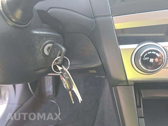 2019 Subaru Outback 2.5i - miniatura 5