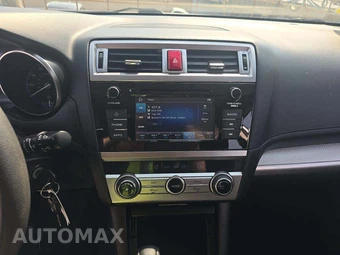 2019 Subaru Outback 2.5i - miniatura 7