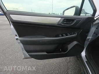 2019 Subaru Outback 2.5i - miniatura 11