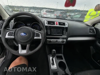 2019 Subaru Outback 2.5i - miniatura 7