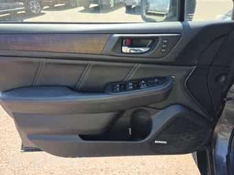 2019 Subaru Outback 2.5i Limited – miniatura 9